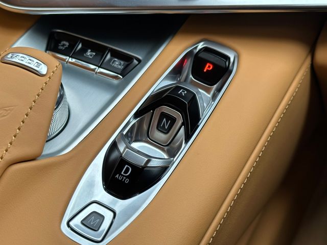 Chevrolet CORVETTE 2022-03 23595-17