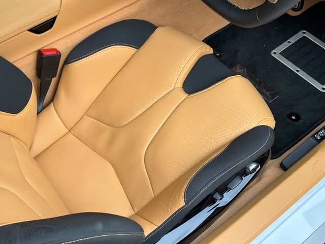 Chevrolet CORVETTE 2022-03 23595-10