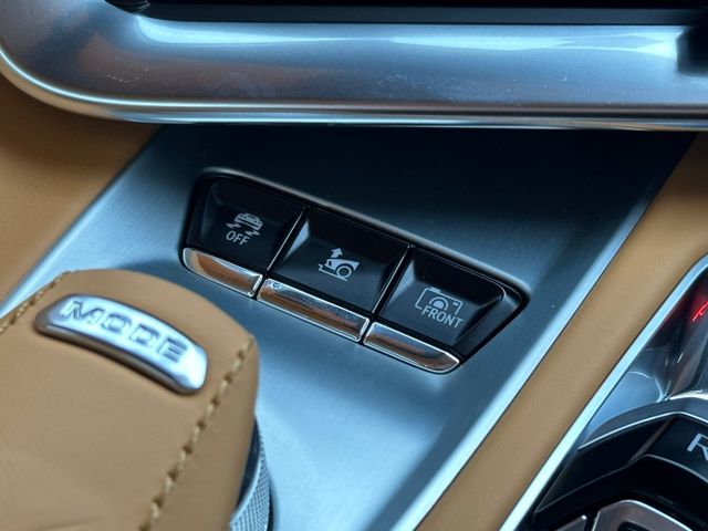 Chevrolet CORVETTE 2022-03 23595-18