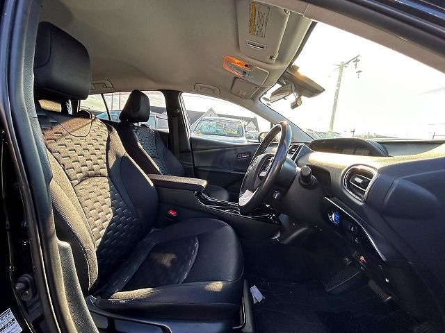 Toyota PRIUS PHV 2017-11 192440-9