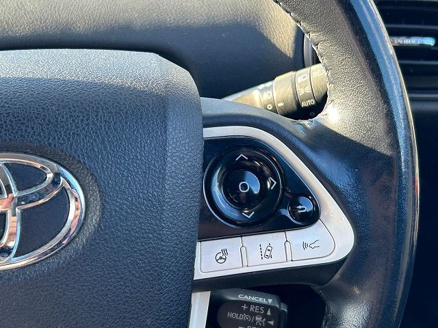 Toyota PRIUS PHV 2017-11 192440-11