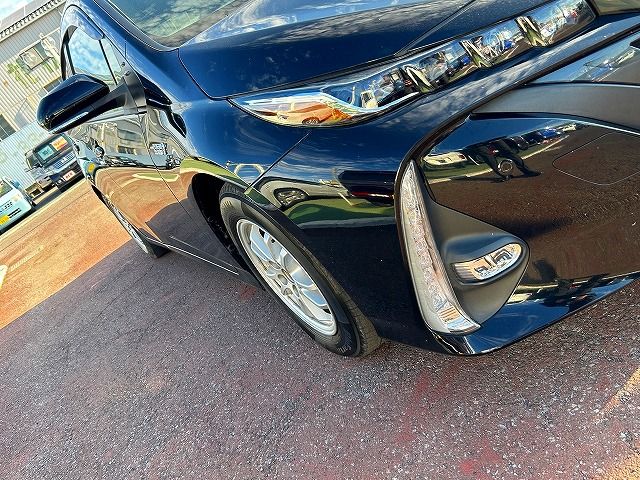 Toyota PRIUS PHV 2017-11 192440-15