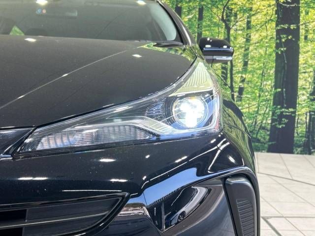 Toyota PRIUS 2019-06 180460-12