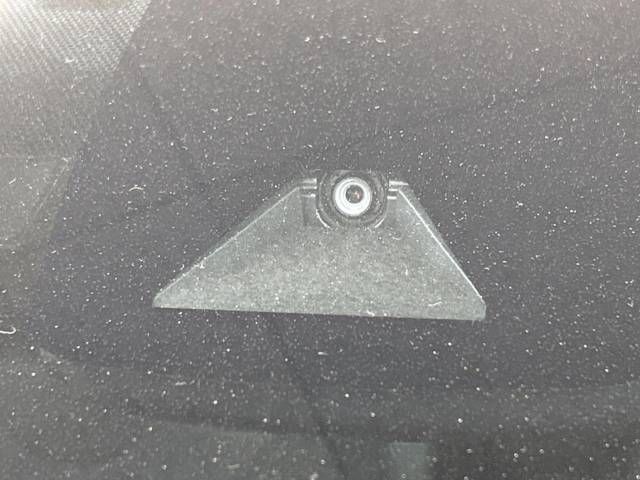 Toyota PRIUS 2019-06 180460-4