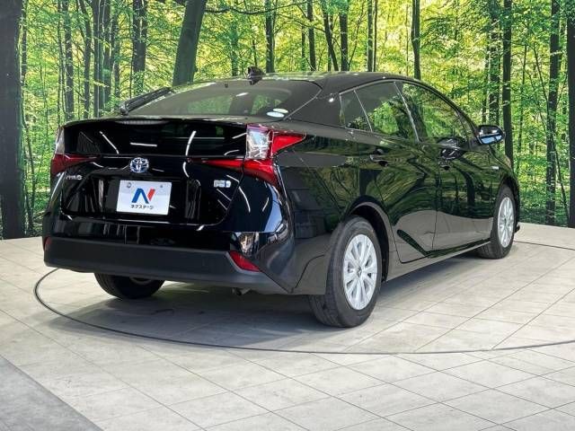 Toyota PRIUS 2019-06 180460-17