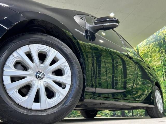 Toyota PRIUS 2019-06 180460-13