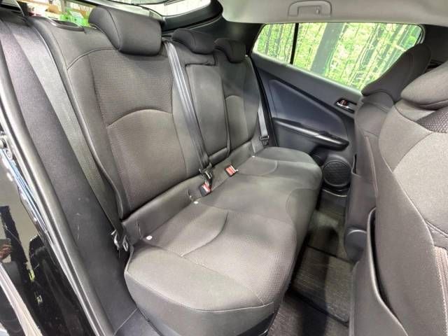 Toyota PRIUS 2019-06 180460-9
