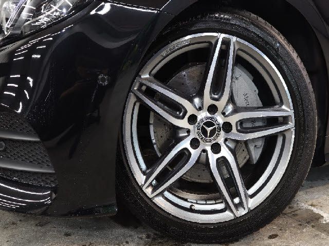 Mercedes Benz E-CLASS 2019-05 181240-7