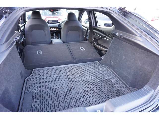 Mazda MAZDA3 2019-07 6378-18