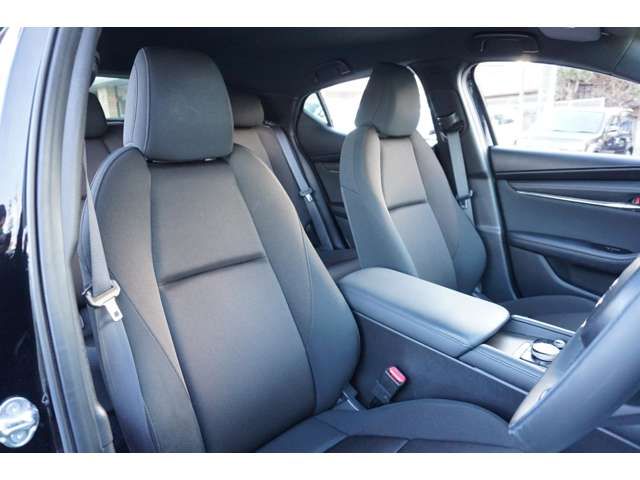 Mazda MAZDA3 2019-07 6378-4