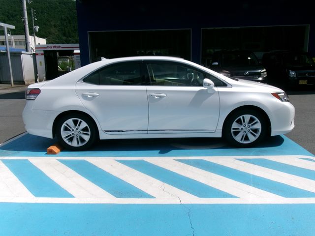 Lexus HS 2010-03 11403-3