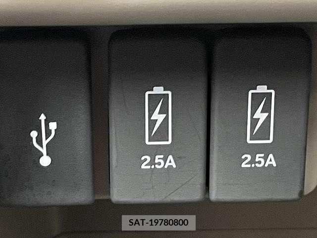 Honda N-WGN 2018-05 223314-6