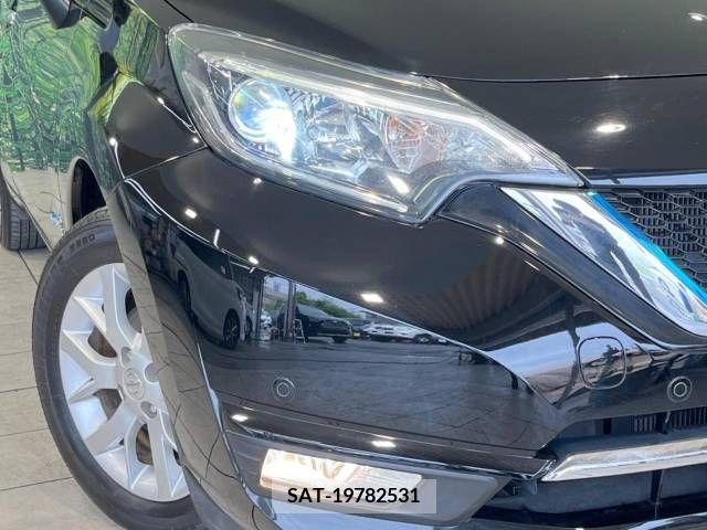 Nissan NOTE 2017-05 279851-12