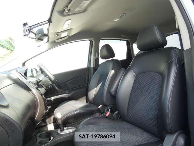 Nissan NOTE 2013-03 302300-6