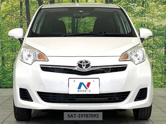 Toyota RACTIS 2011-10 381713-14