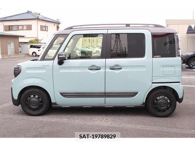 Suzuki SPACIA 2020-07 237076-9