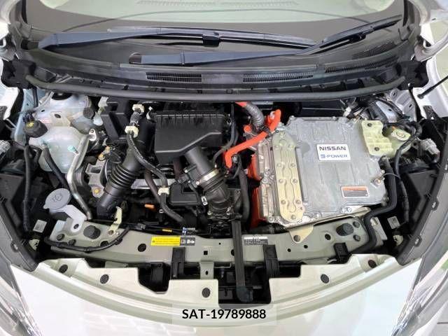 Nissan NOTE 2017-01 280037-18