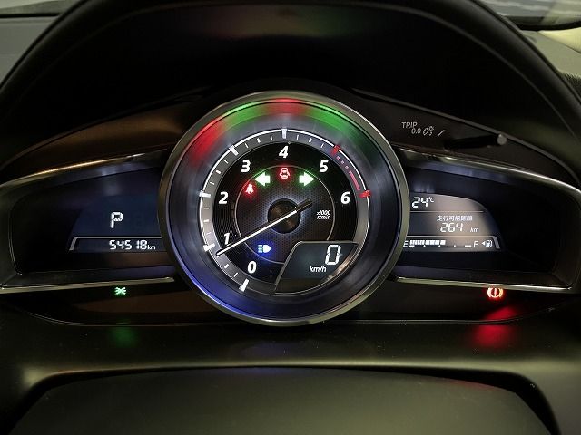 Mazda CX-3 2015-10 15904-12