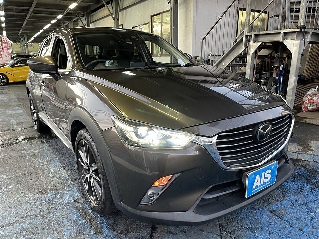 Mazda CX-3 2015-10 15904-5