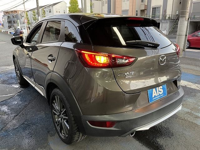 Mazda CX-3 2015-10 15904-2