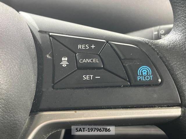 Nissan SERENA 2018-10 324922-4