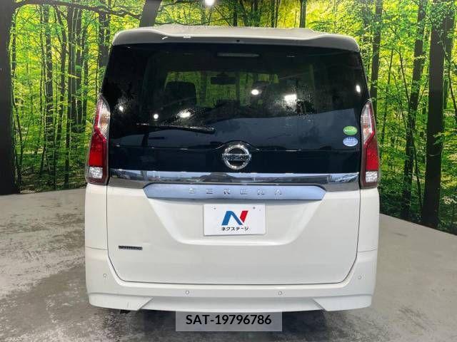 Nissan SERENA 2018-10 324922-17