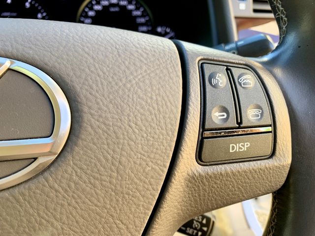 Lexus LS 2016-02 182126-6