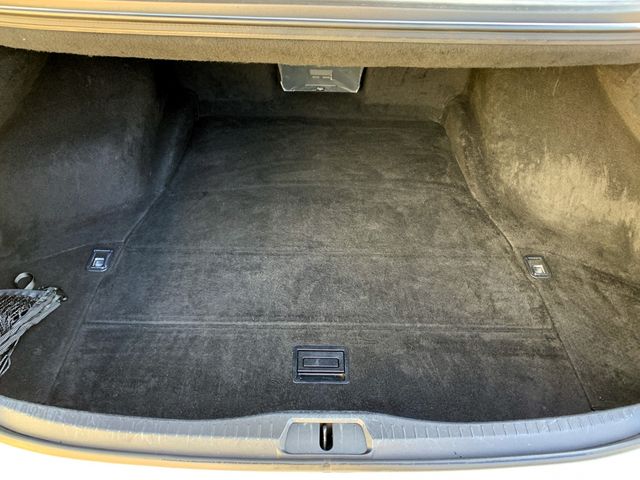 Lexus LS 2016-02 182126-28