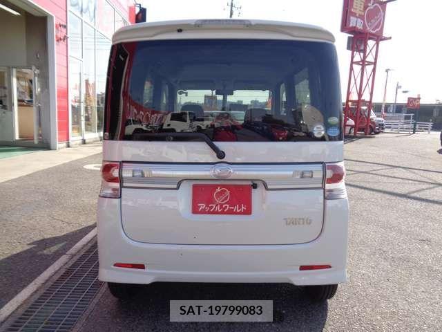 Daihatsu TANTO CUSTOM 2010-01 204598-9