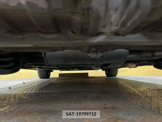 Honda e 2012-07 210044-19