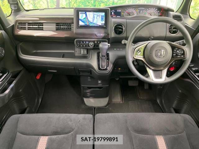 Honda N BOX CUSTOM 2019-12 279274-1