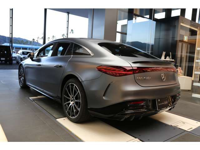 Mercedes Benz EQS 2023-06 27178-6