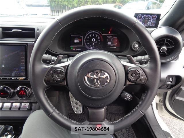 Toyota 86 2022-04 270818-22