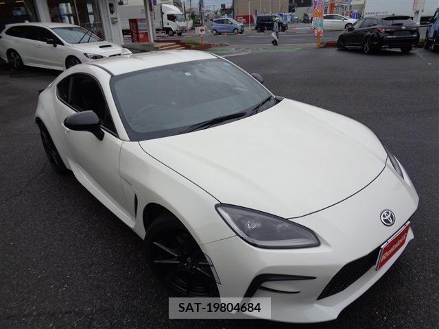 Toyota 86 2022-04 270818-1