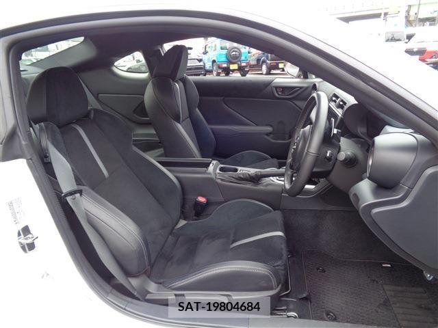 Toyota 86 2022-04 270818-15