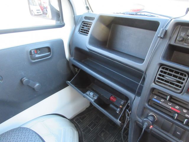Suzuki CARRY TRUCK 2017-05 192233-24