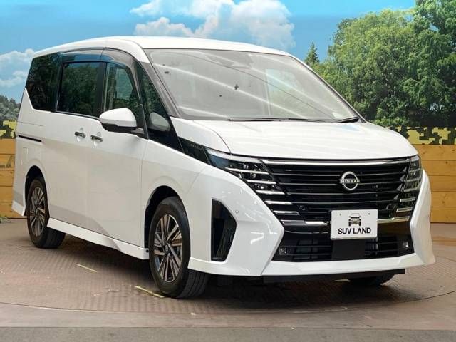 Nissan SERENA 2017-01 182937-16