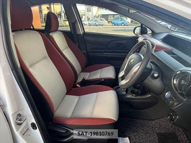 Toyota AQUA 2015-01 356141-16