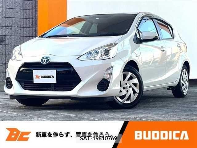 Toyota AQUA 2015-01 356141-0