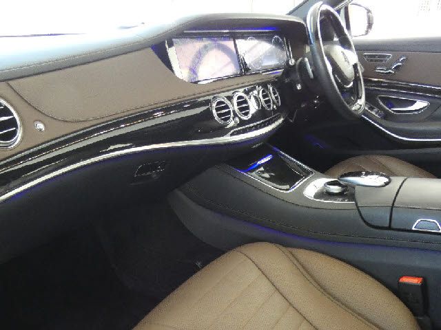 Mercedes Benz S-CLASS 2014-07 192522-1