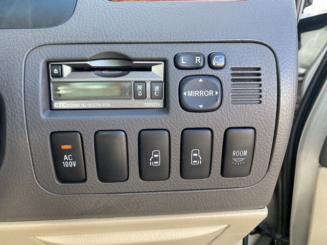 Toyota ALPHARD 2004-09 16716-19