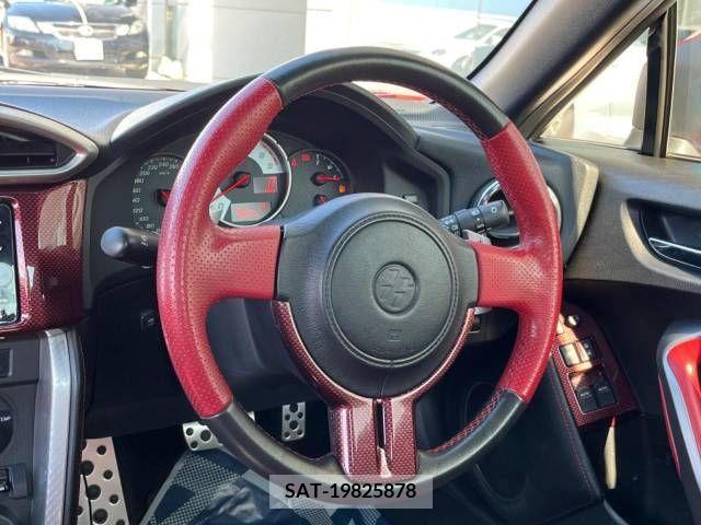 Toyota 86 2012-11 330829-10