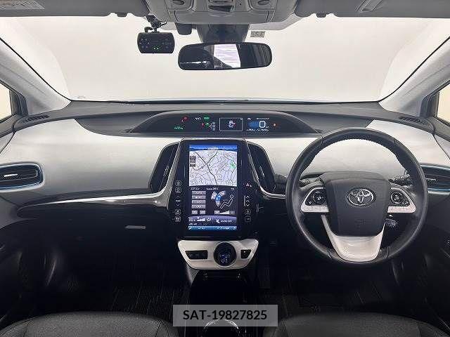 Toyota PRIUS PHV 2018-12 282515-1