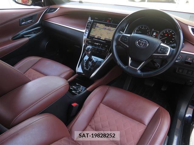 Toyota HARRIER 2017-06 343945-4
