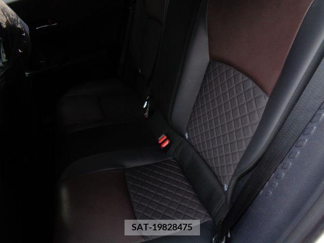 Toyota C-HR 2017-06 229653-22