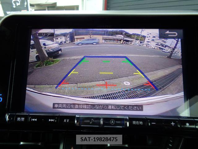 Toyota C-HR 2017-06 229653-18
