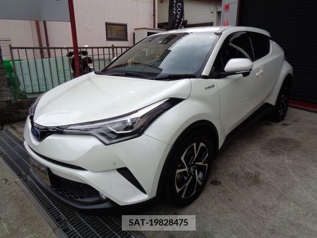 Toyota C-HR 2017-06 229653-13