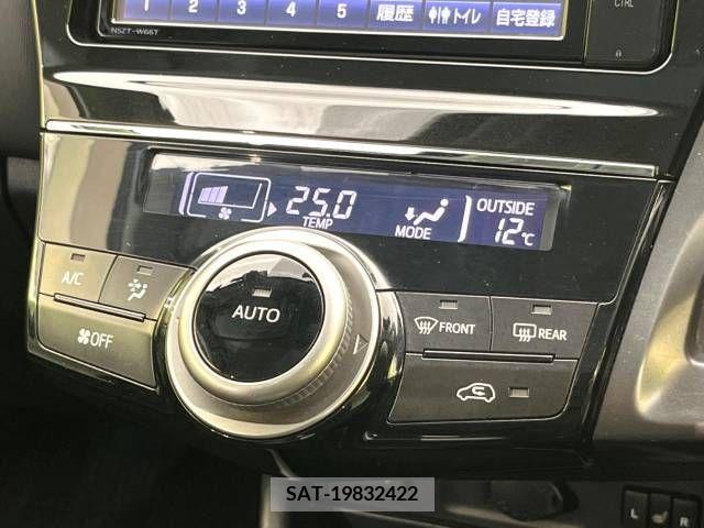 Toyota PRIUS ALPHA 2017-02 218981-7