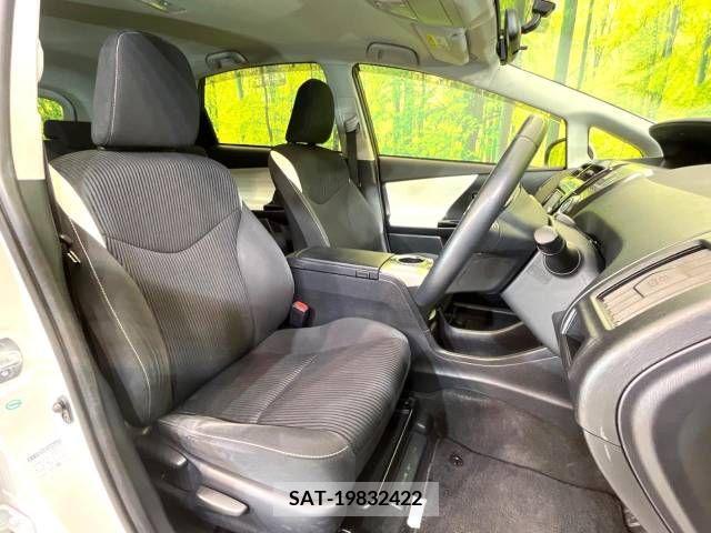 Toyota PRIUS ALPHA 2017-02 218981-8