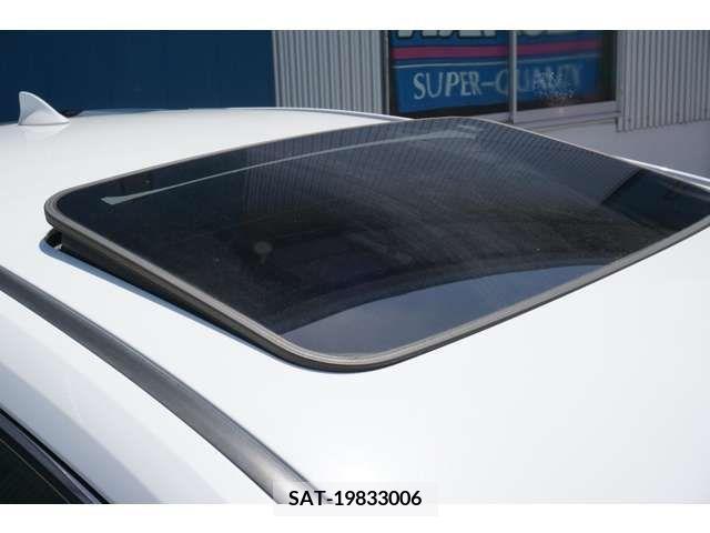 Lexus UX 2019-03 206034-3